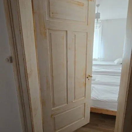 Apartamento Cozy 2-bedroom In Vibrant Zúrich