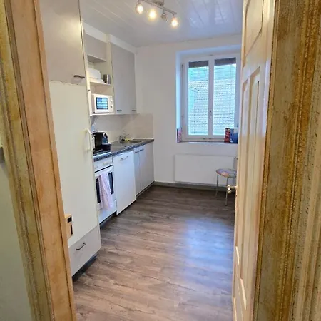Apartment Cozy 2-bedroom In Vibrant
