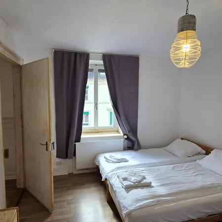 Cozy 2-bedroom In Vibrant *