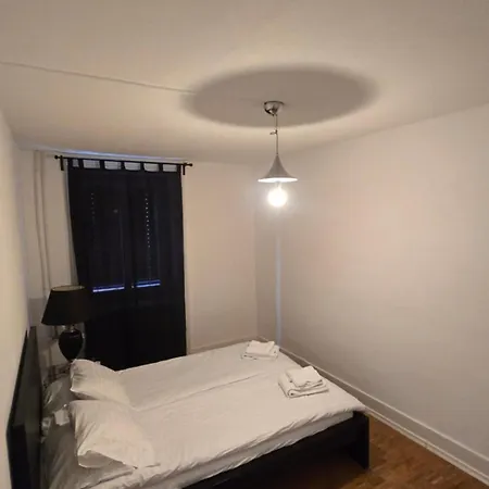 Apartamento Cozy 2-bedroom In Vibrant